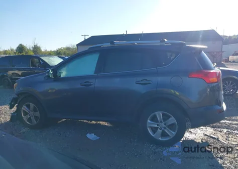 2013 Toyota Rav4 Xle z USA, uszkodzony, nr VIN 2T3RFREV4DW096182